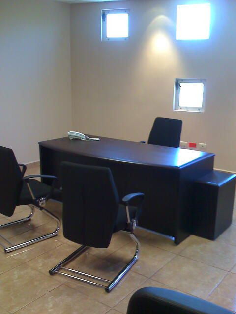 Galería de Módulo Frontal con cajonera lateral  Linea Ancora