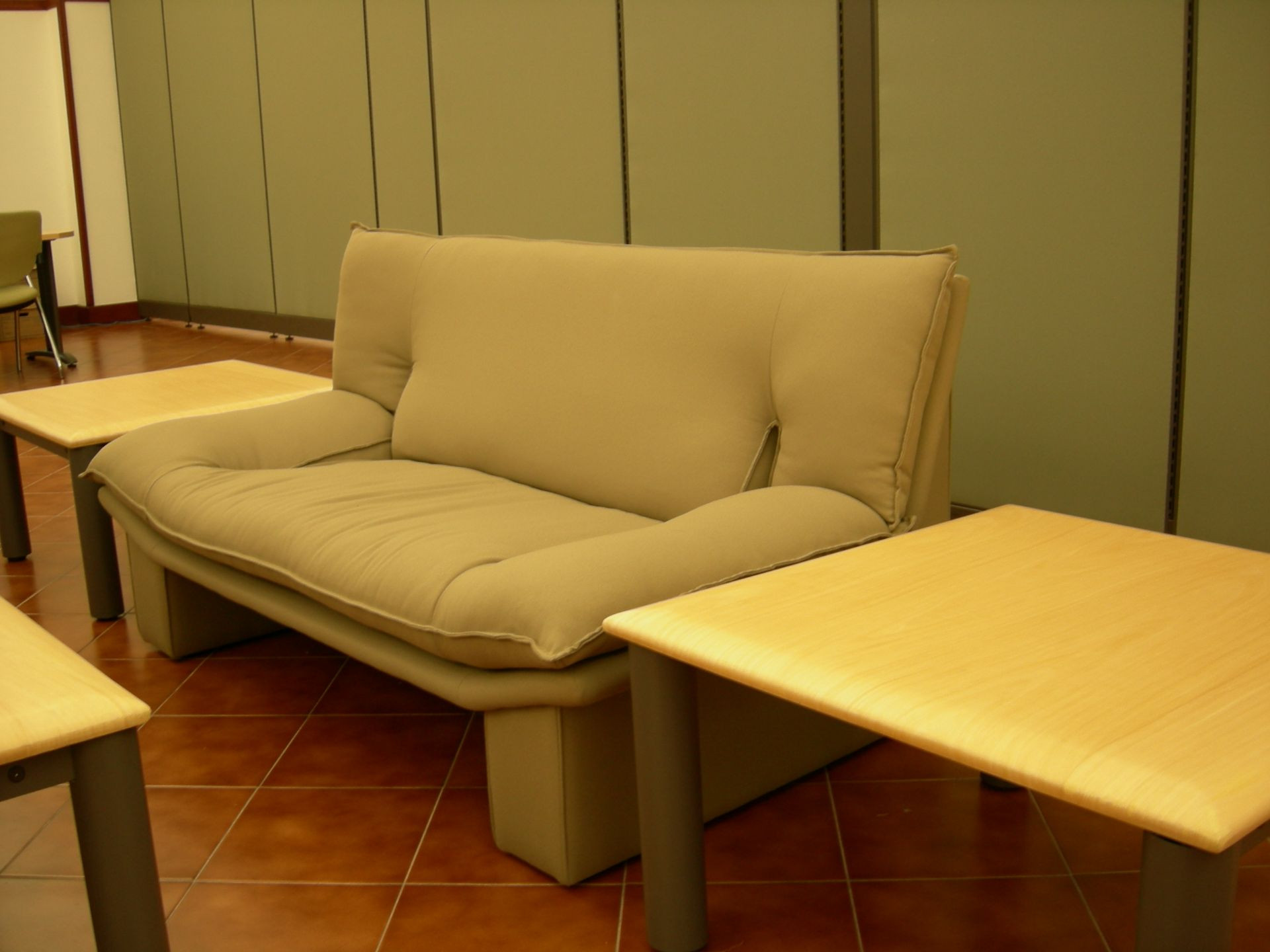 Galería de Sofá Amber 2 plazas